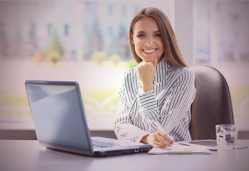 Decisões alinhadas com seu propósito transformam sua vida; agir é mais poderoso do que esperar perfeição.